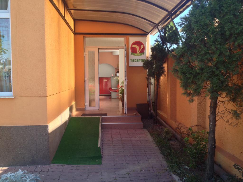 Pensiune Valentina Ξενοδοχείο Râmnicu Vâlcea Εξωτερικό φωτογραφία